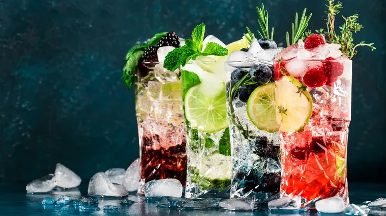 Why Bitters Are the Secret Ingredient to the Best Summer low alcohol Mocktails