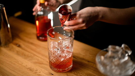 A Beginner’s Guide to Cocktail Drinks with Bitters